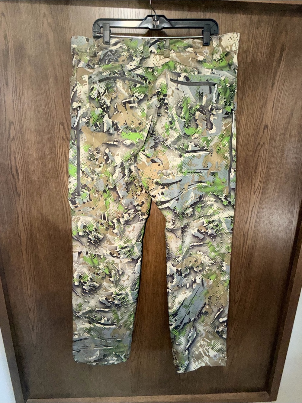 SKRE Men’s HARDSCRABBLE All Purpouse Camo Pants Size 38 Tall - Picture 2 of 6